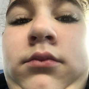 Meet your Posher, Adrinana